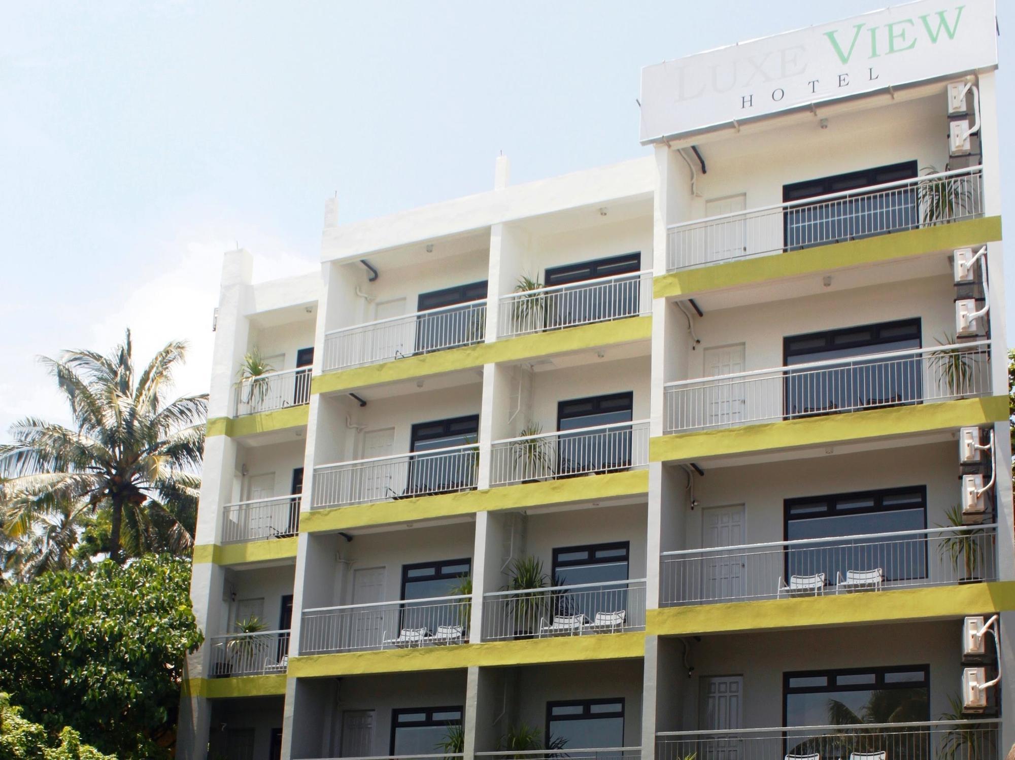Luxeview Hotel Balabag  Ngoại thất bức ảnh