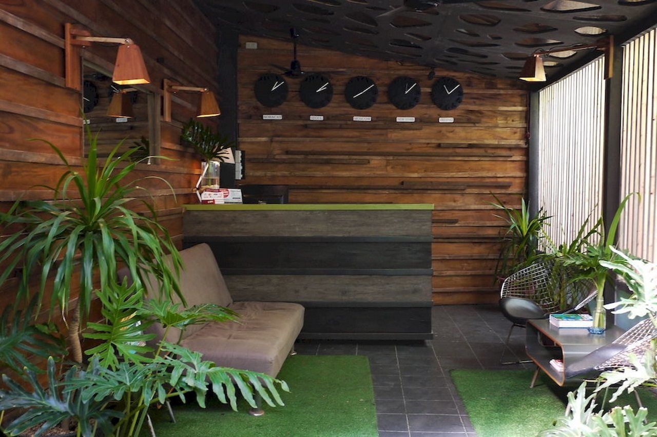Luxeview Hotel Balabag  Ngoại thất bức ảnh