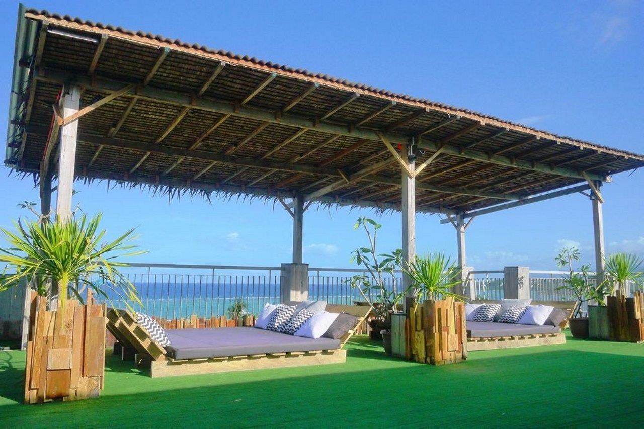Luxeview Hotel Balabag  Ngoại thất bức ảnh