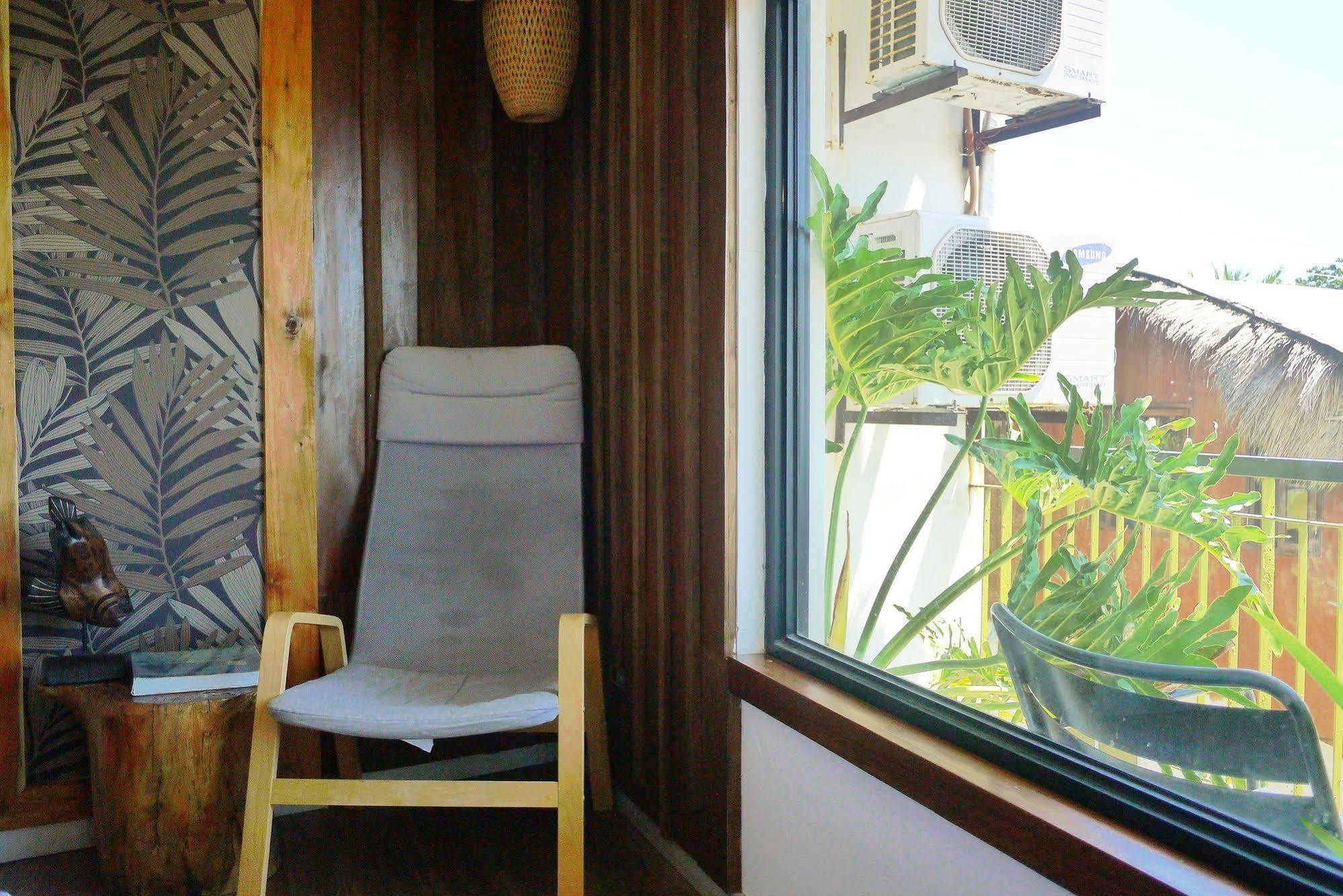 Luxeview Hotel Balabag  Ngoại thất bức ảnh